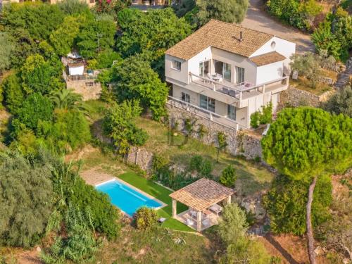 MOUGINS - VAL DE MOUGINS - AU CALME - A PROXIMITE DES COMMERCES