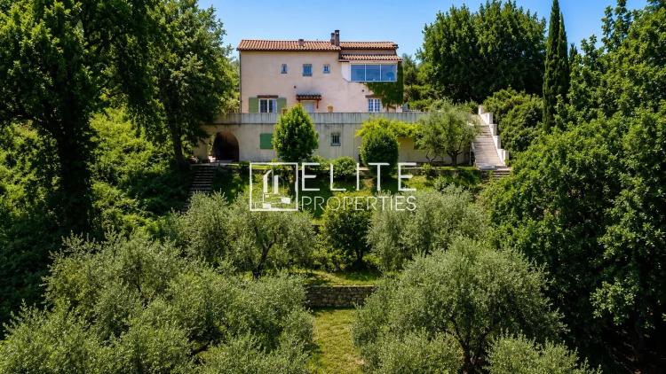 EXCLUSIVITE - LA ROQUETTE SUR SIAGNE , maison de 4 logements sur parcelle de 1990 m²