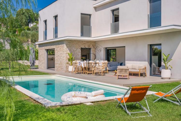 MOUGINS - VILLA CONTEMPORAINE – 4 CHAMBRES