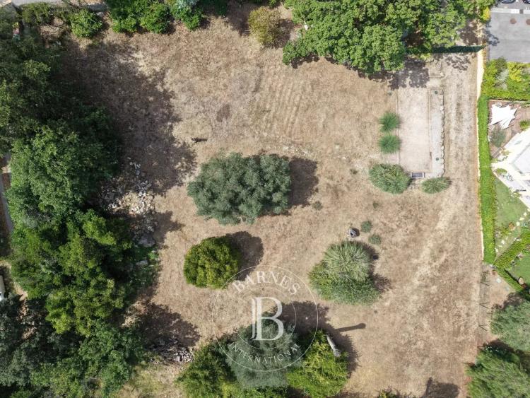 Roquefort les Pins - Terrain Calme Plat