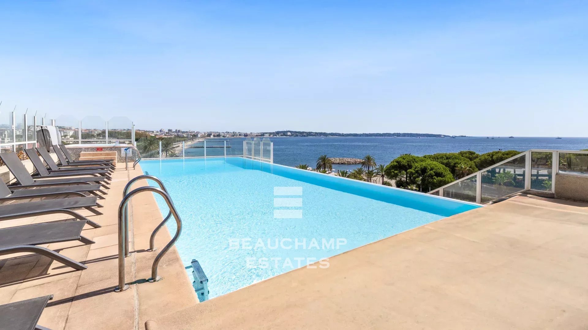 Appartement vue mer - Golfe-Juan