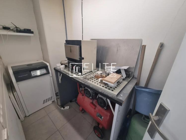 MOUGINS – BUREAUX LUMINEUX DE 51 M²