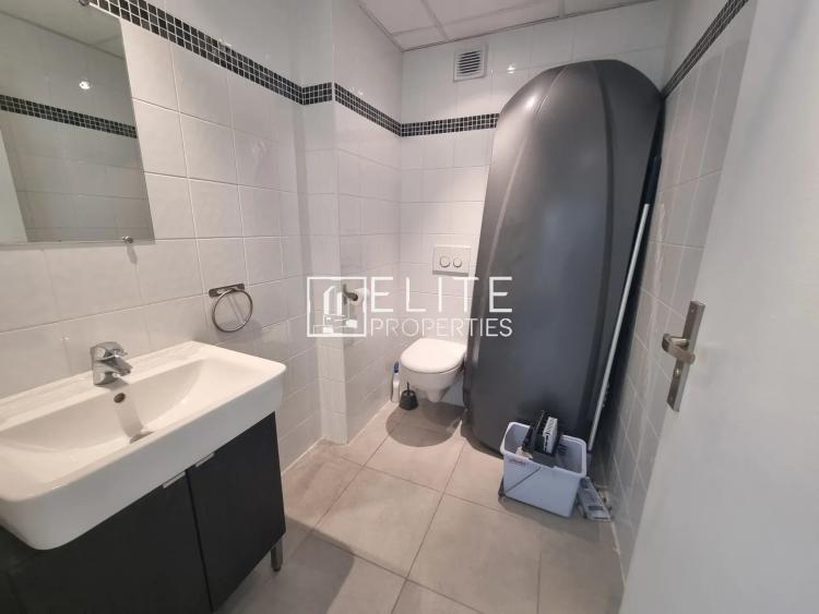 MOUGINS – BUREAUX LUMINEUX DE 51 M²