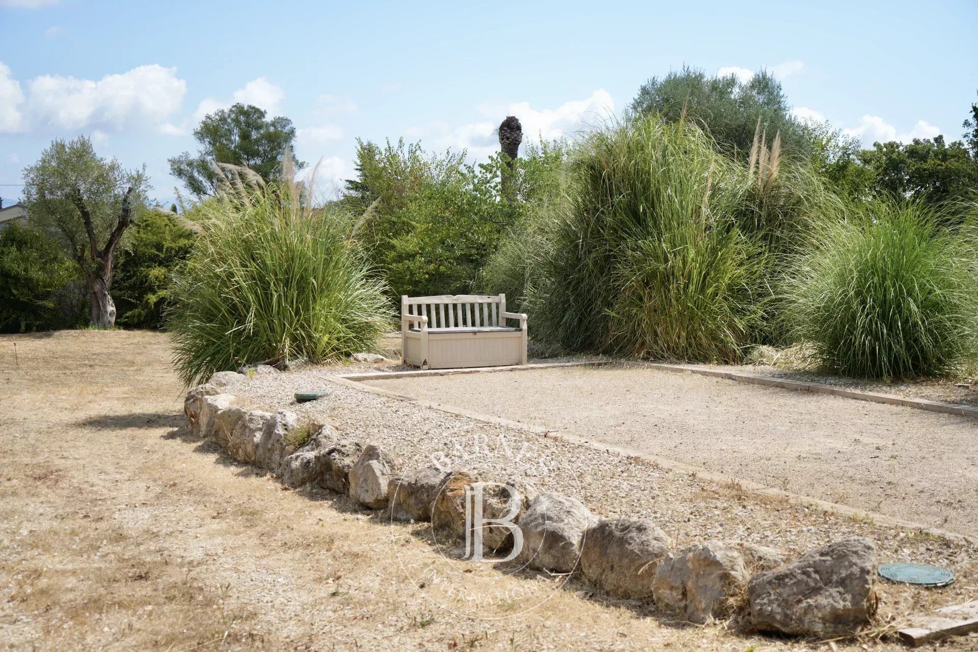 Roquefort les Pins - Terrain Calme Plat