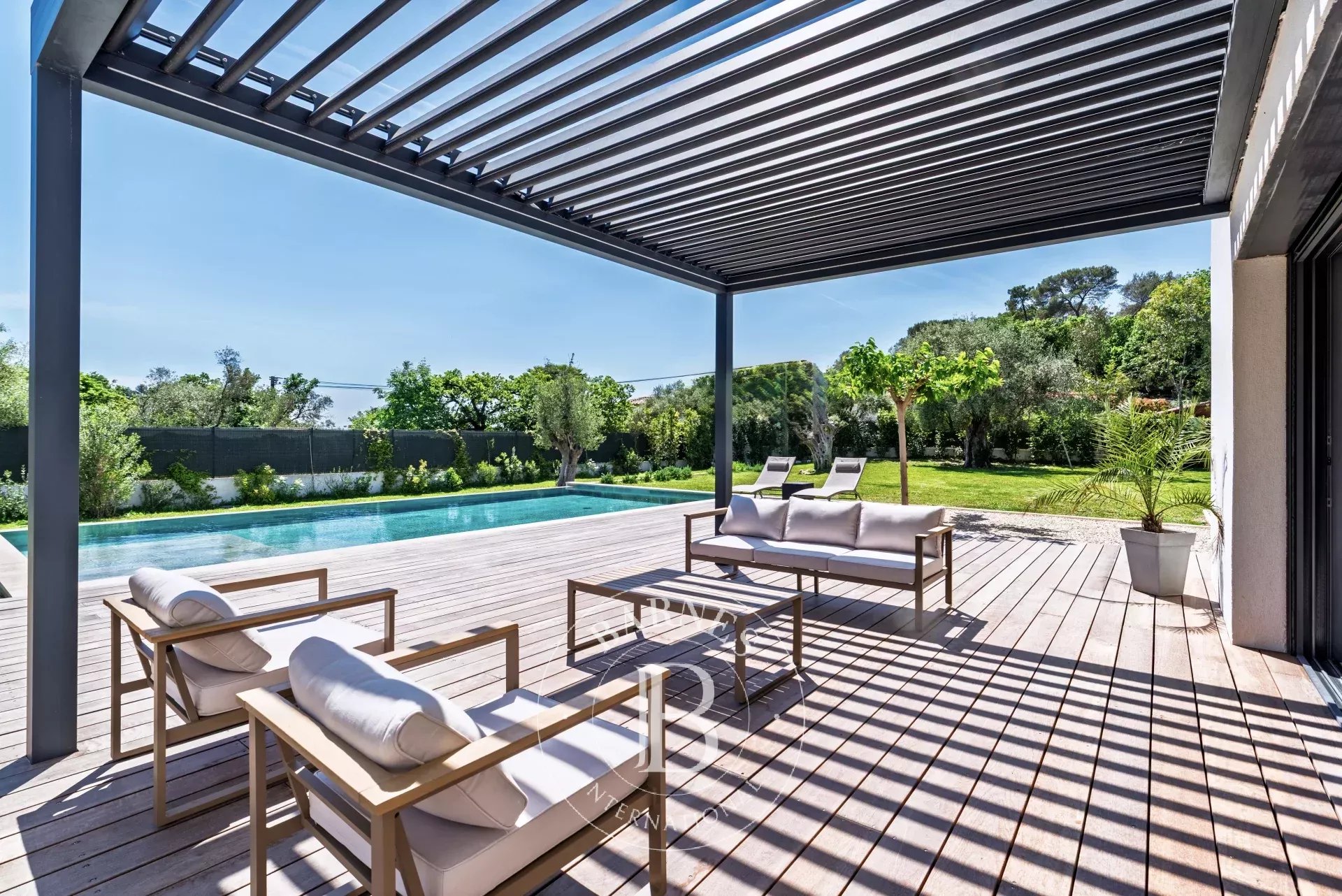 Roquefort-les-Pins - Villa contemporaine neuve aux prestations haut de gamme