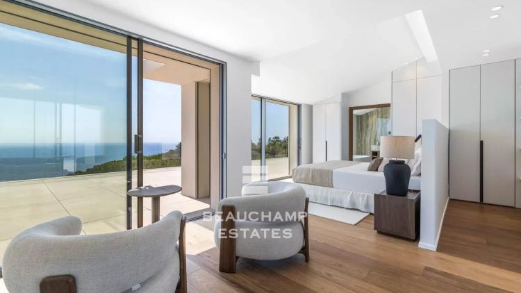 Villa contemporaine 4 chambres avec vue mer – Super Cannes