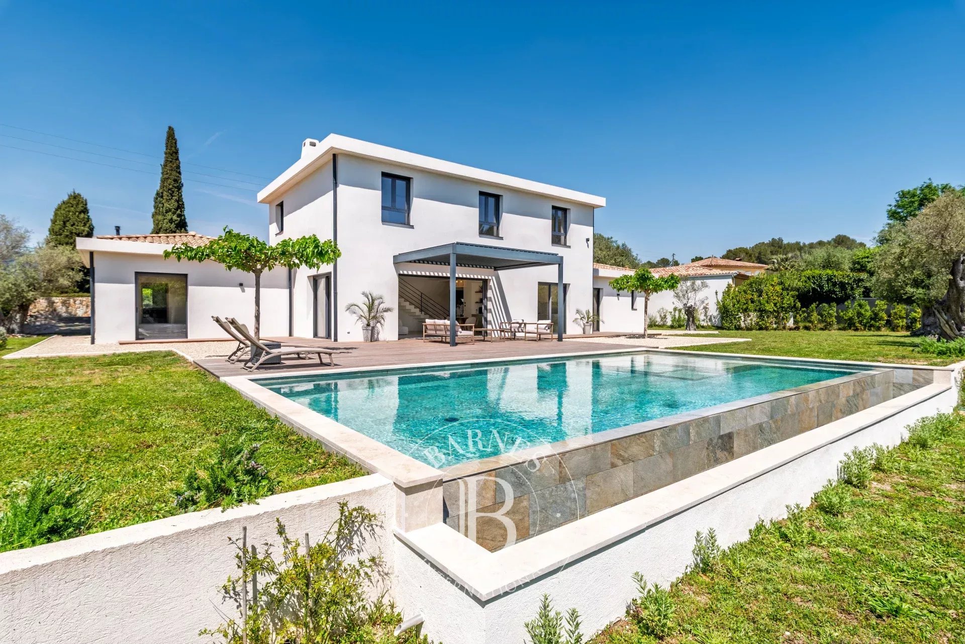 Roquefort-les-Pins - Villa contemporaine neuve aux prestations haut de gamme