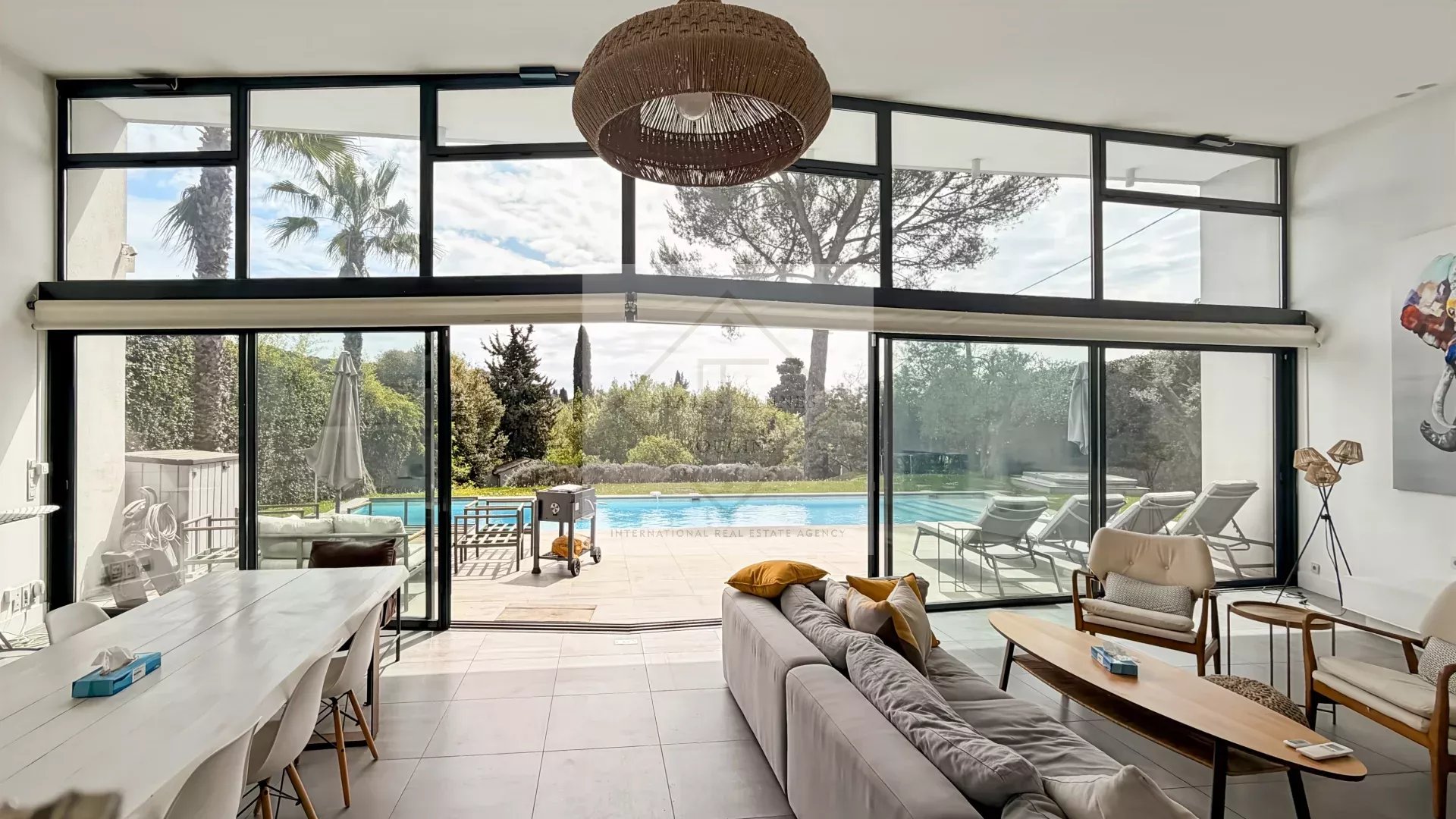 Villa à louer à l’année – Cœur de Mougins