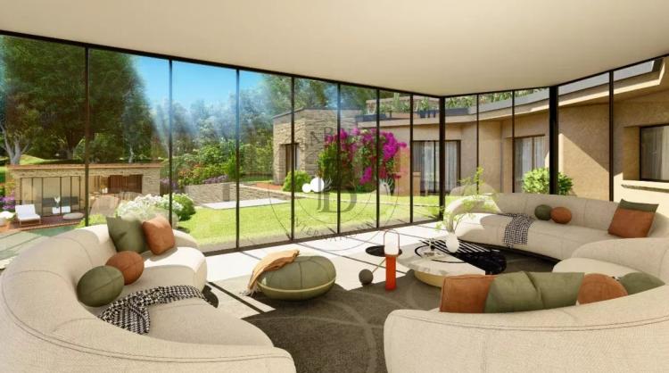 MOUGINS – PROJET DE VILLA D’ENVIRON 935 M² SUR TERRAIN DE PLUS DE 1 HECTARE