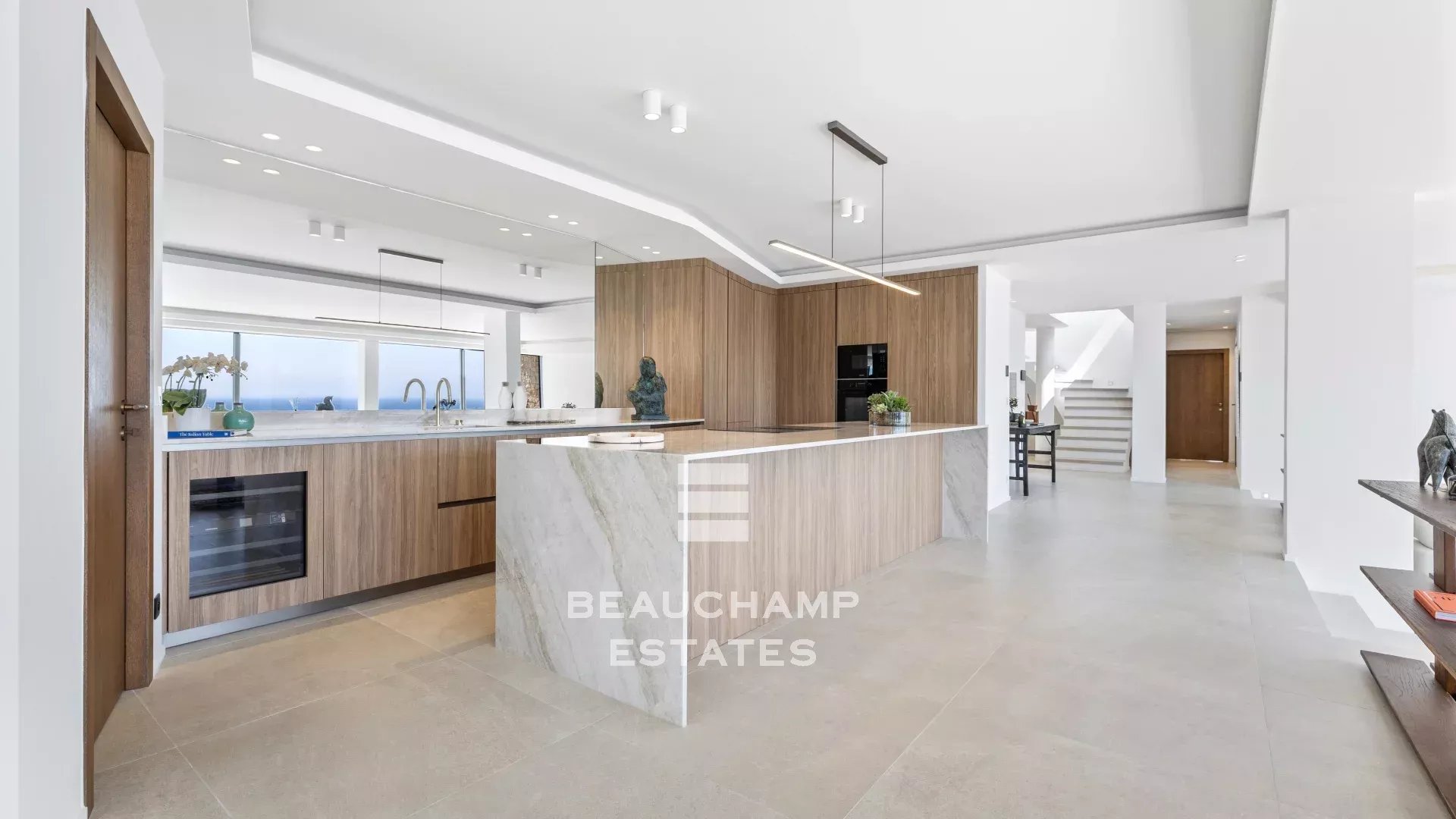 Villa contemporaine 4 chambres avec vue mer – Super Cannes