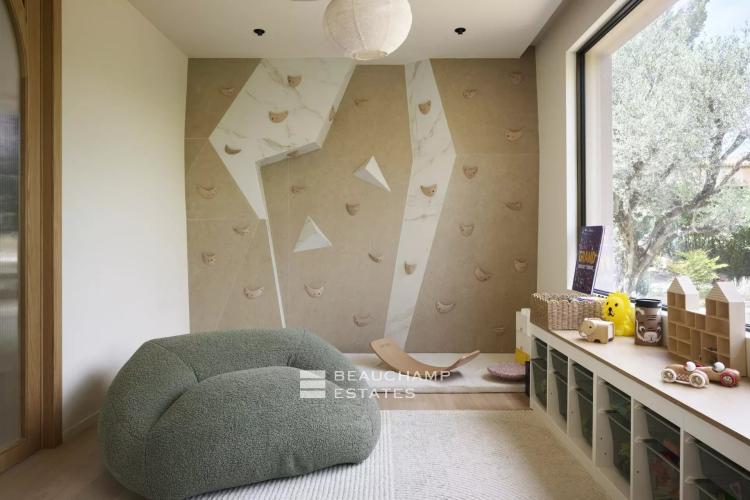 Villa contemporaine de 5 chambres proche de Mougins