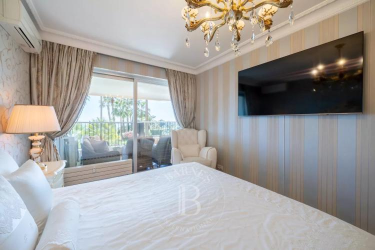 CANNES EDEN- VUE MER - 4 PIECES