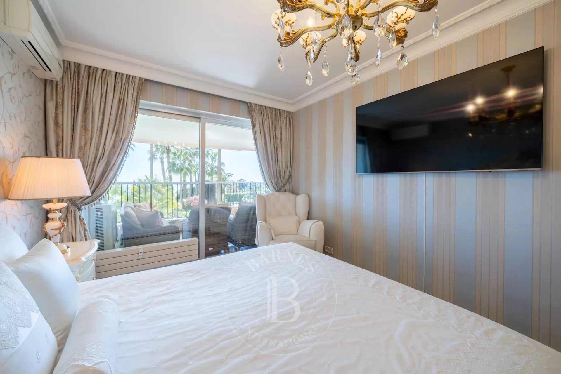 CANNES EDEN- VUE MER - 4 PIECES