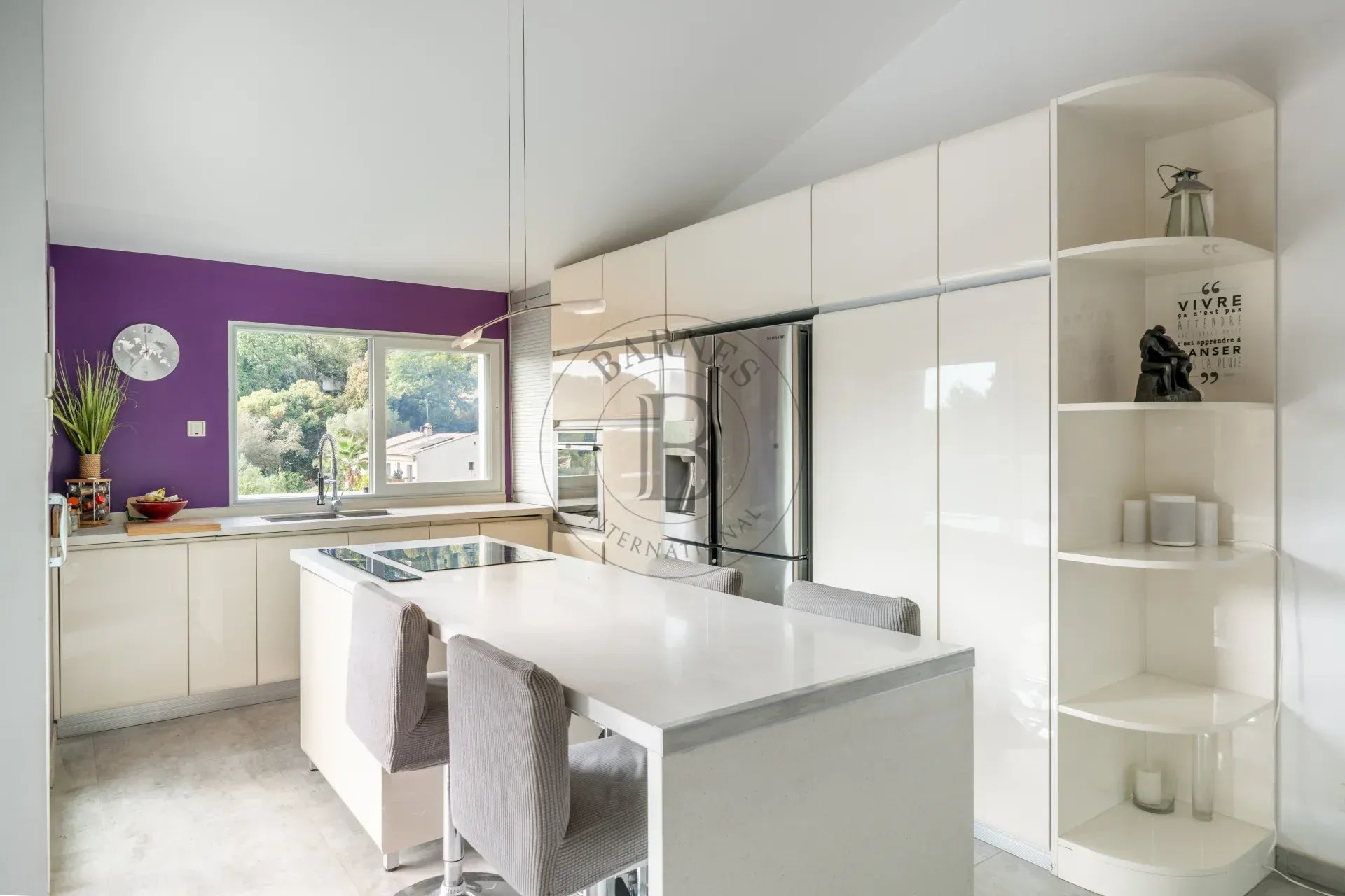 MOUGINS - VAL DE MOUGINS - AU CALME - A PROXIMITE DES COMMERCES