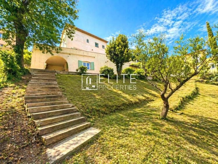 EXCLUSIVITE - LA ROQUETTE SUR SIAGNE , maison de 4 logements sur parcelle de 1990 m²